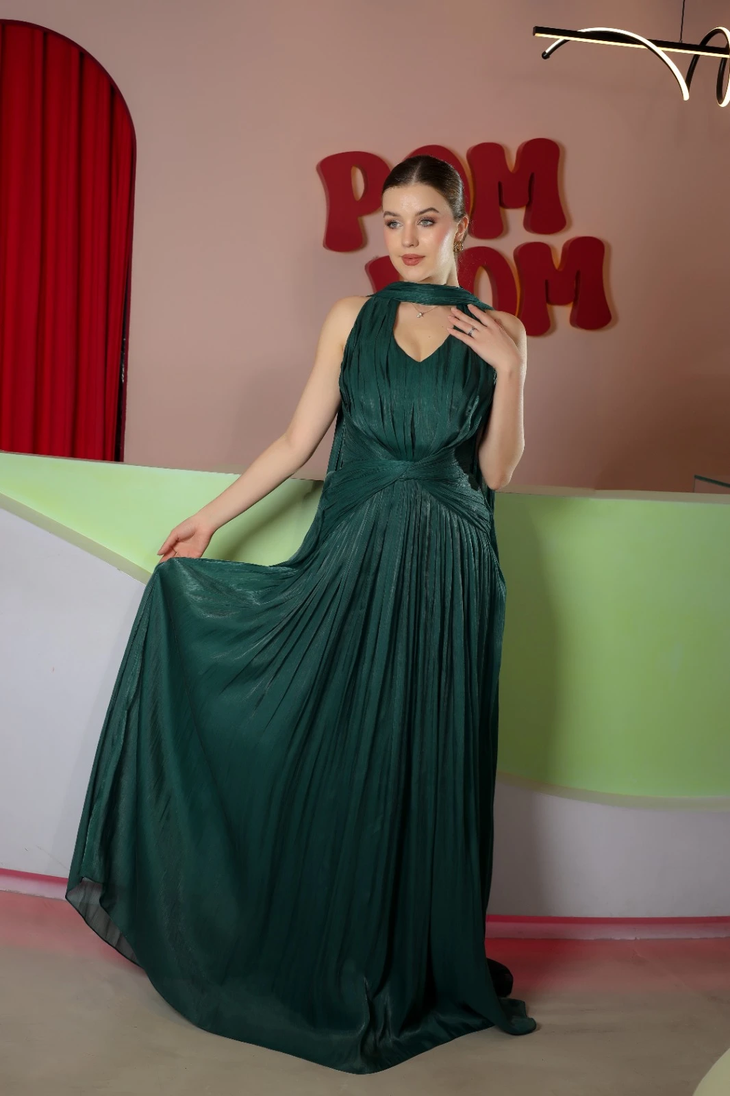 Moni Green Dress M